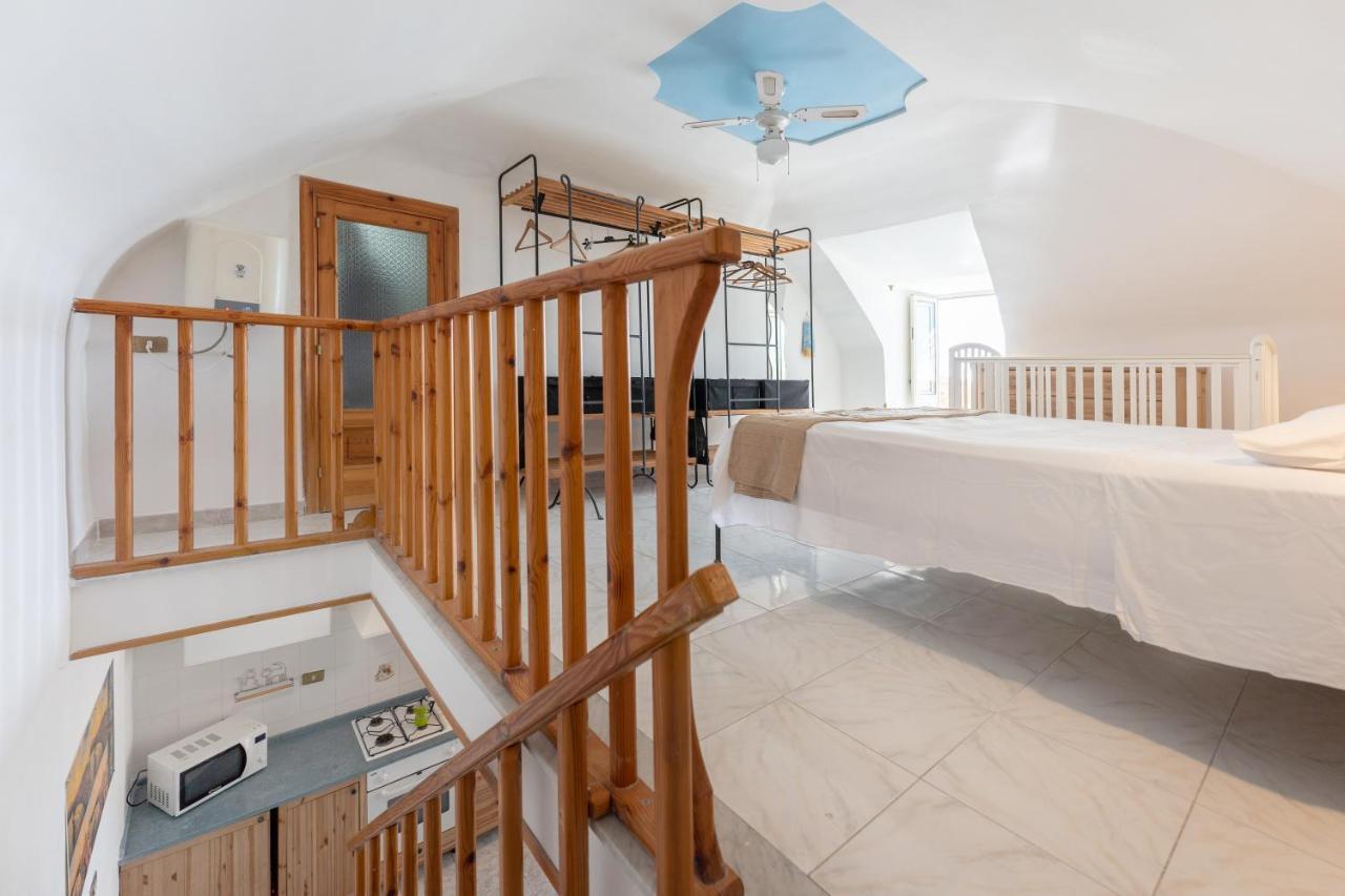 Corricella Moonlight - Gioia Apartments Procida Luaran gambar