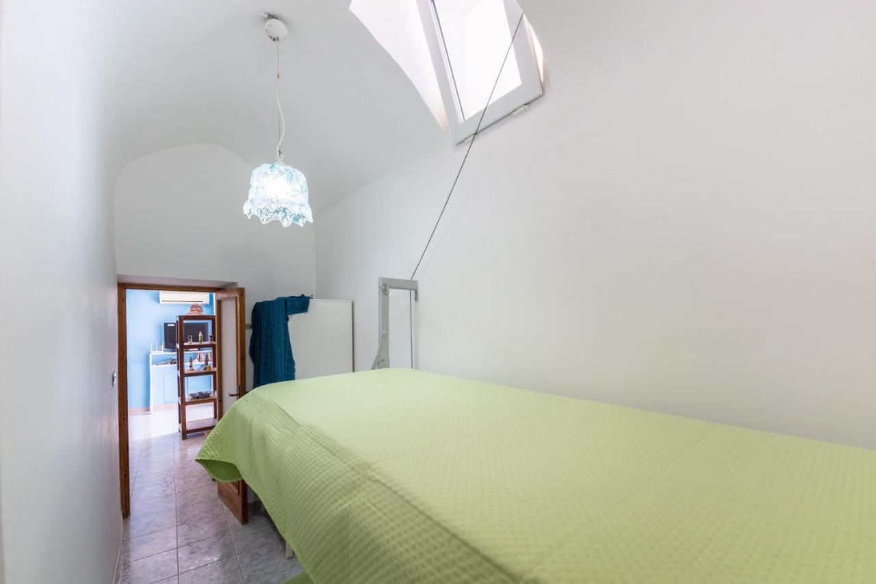 Corricella Moonlight - Gioia Apartments Procida Luaran gambar